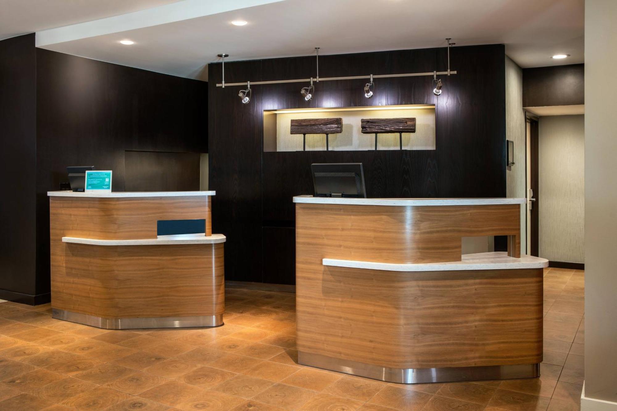 Courtyard By Marriott San Diego Sorrento Valley Bagian luar foto