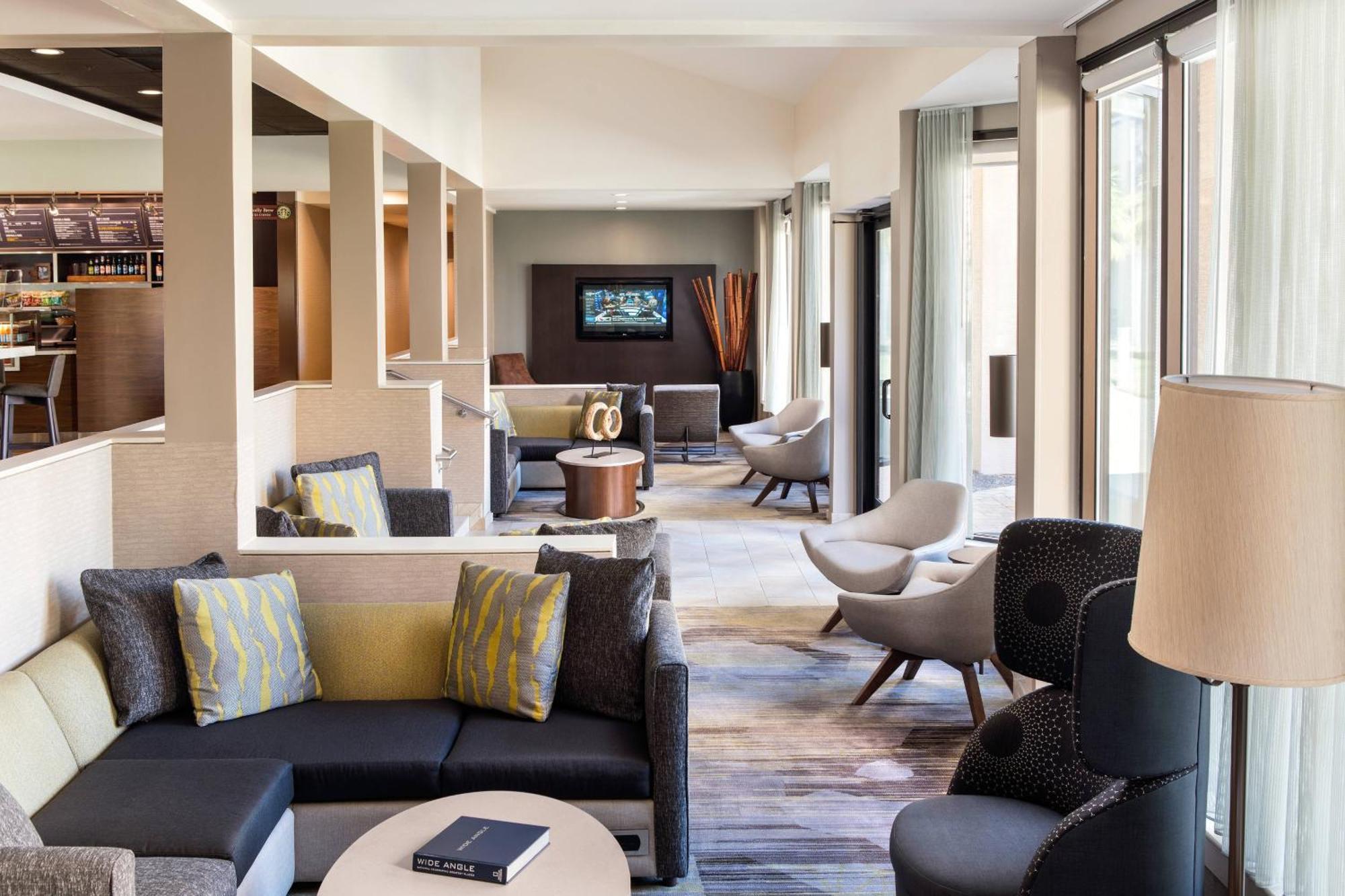 Courtyard By Marriott San Diego Sorrento Valley Bagian luar foto
