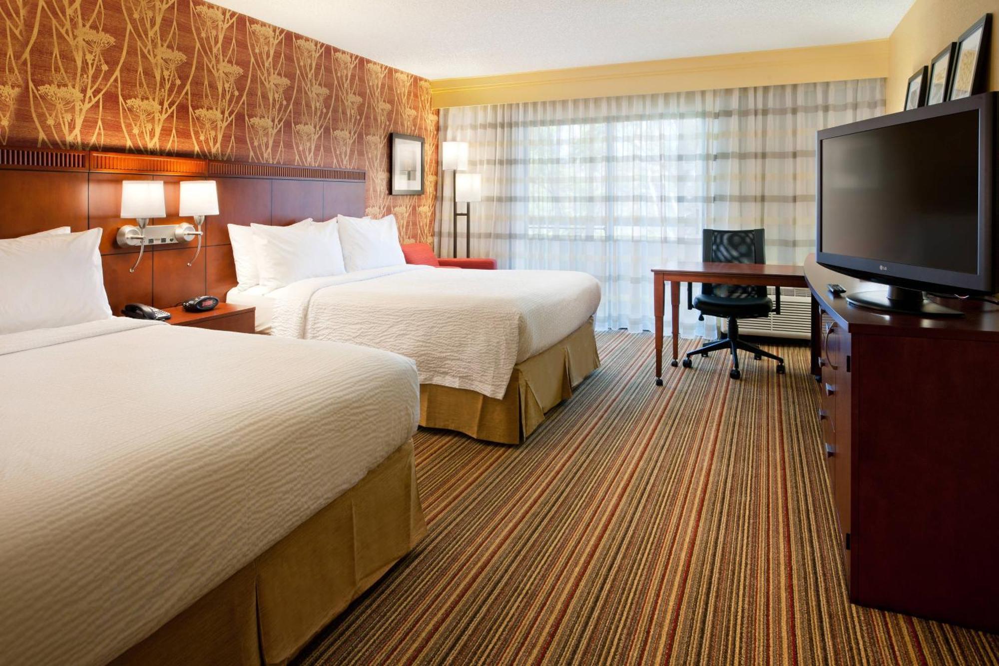 Courtyard By Marriott San Diego Sorrento Valley Bagian luar foto