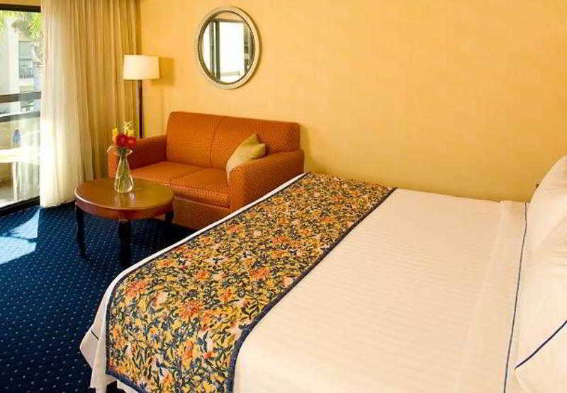 Courtyard By Marriott San Diego Sorrento Valley Ruang foto