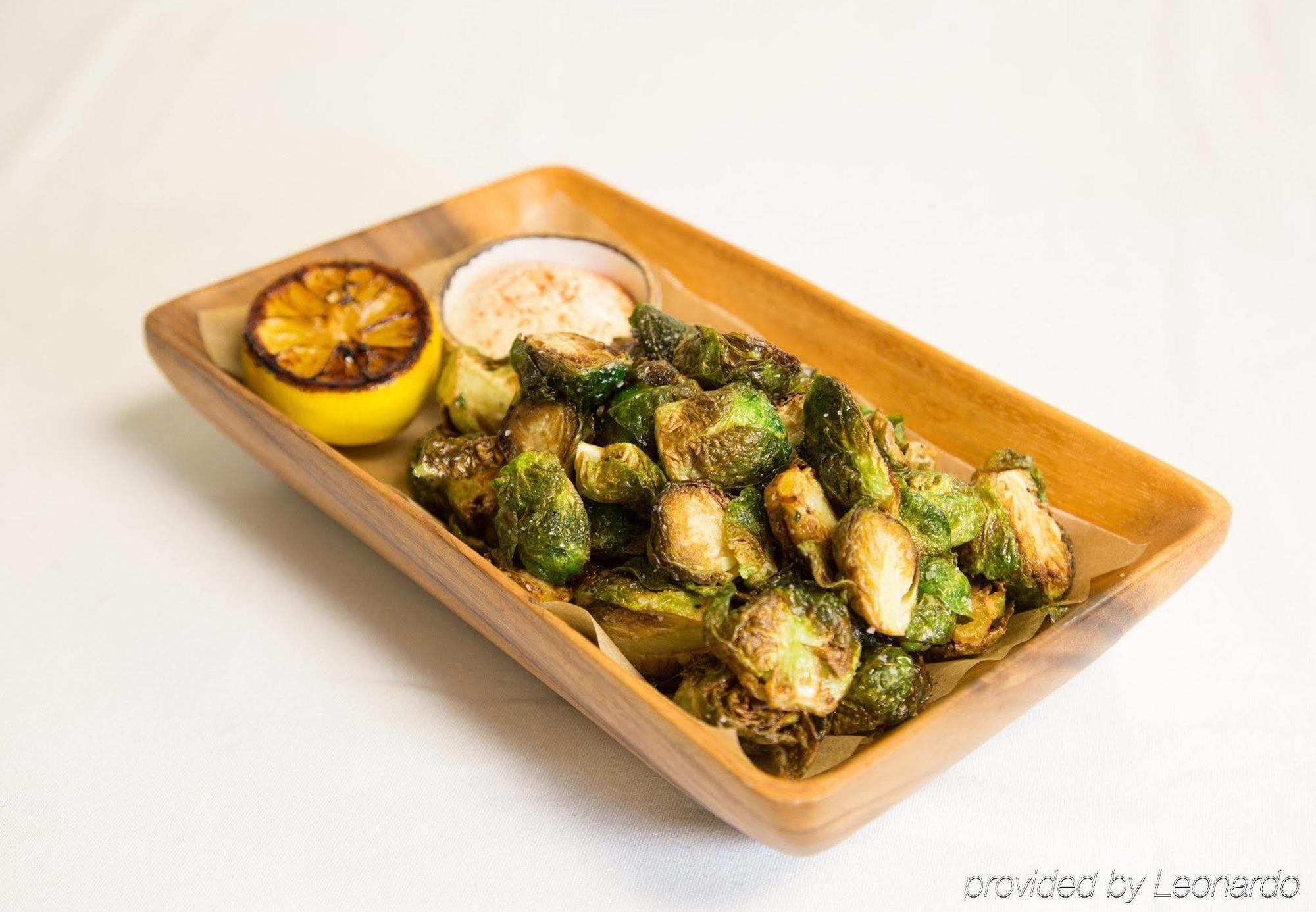 Courtyard By Marriott San Diego Sorrento Valley Bagian luar foto
