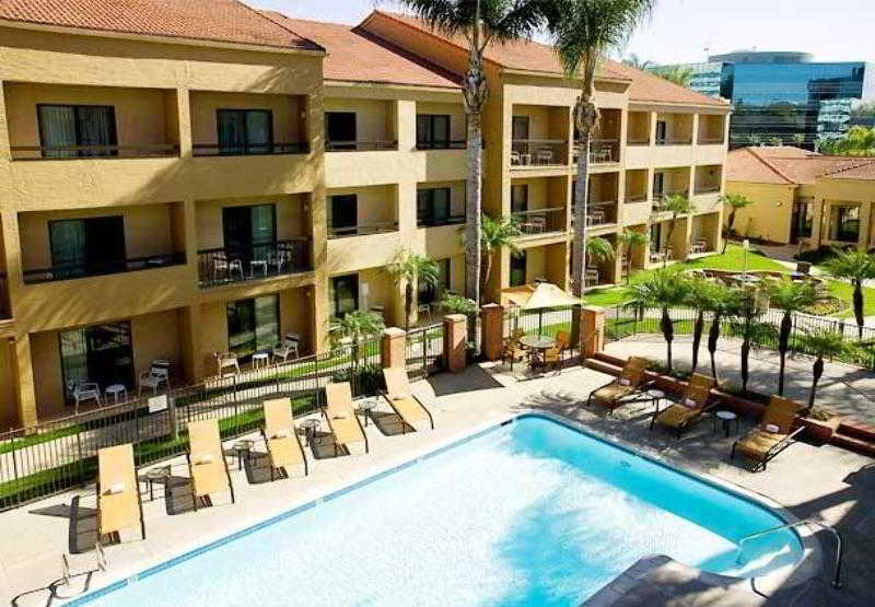 Courtyard By Marriott San Diego Sorrento Valley Bagian luar foto